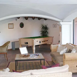 Lagrange Port-marine Appart hôtel